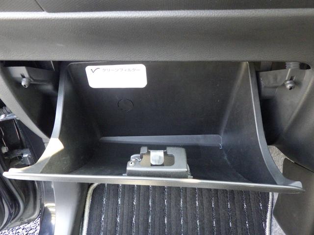 アルトワークス ワークス　衝突安全ボディ　盗難防止システム　ＨＩＤ　ナビ　キーレスエントリー　スマートキー　プッシュスタートスイッチ　ドライブレコーダー　パワーウィンドウ　アイソフィックス　アクセサリーソケット（51枚目）