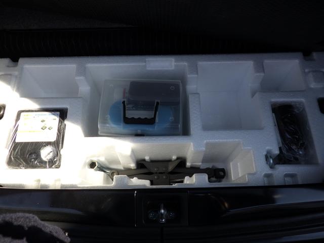 アルトワークス ワークス　衝突安全ボディ　盗難防止システム　ＨＩＤ　ナビ　キーレスエントリー　スマートキー　プッシュスタートスイッチ　ドライブレコーダー　パワーウィンドウ　アイソフィックス　アクセサリーソケット（60枚目）