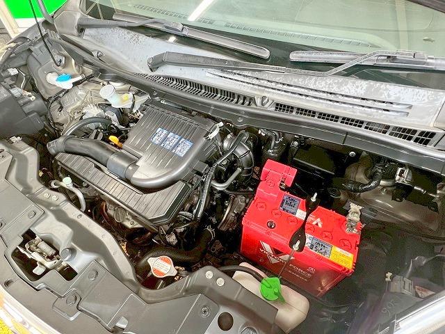 デリカＤ：２ Ｓ　社外メモリナビ　Ｂｌｕｅｔｏｏｔｈ　バックモニター　フルセグ　ＥＴＣ　スマートキー　両側自動ドア　ＨＩＤ　純正１４ＡＷ（9枚目）