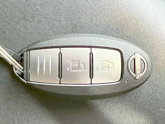 ノート Ｘ　禁煙　プロパイロット　衝突軽減ブレーキ　純正メモリナビ　Ｂｌｕｅｔｏｔｏｈ　３６０°モニター　フルセグ　障害物センサー（29枚目）