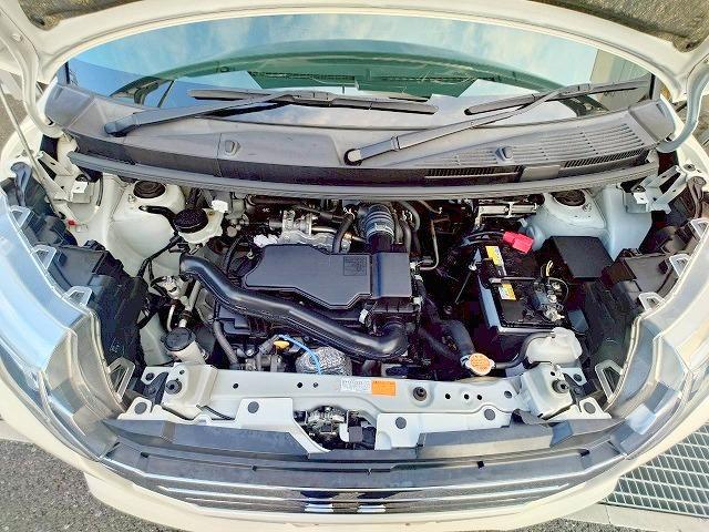 ルーミー カスタムＧ　禁煙衝突軽減ブレーキ　純正ＳＤナビ　Ｂｌｕｅｔｏｏｔｈ　３６０°モニター　フルセグ　ＥＴＣ　障害物センサー　両側自動ドア　ＬＥＤ（8枚目）