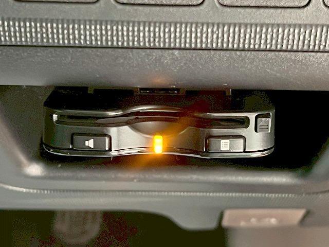 スペイド Ｆ　ジャック　禁煙　純正ＳＤナビ　Ｂｌｕｅｔｏｏｔｈ　バックモニター　地デジ　ＥＴＣ　スマートキー　自動ドア　ＨＩＤ（21枚目）