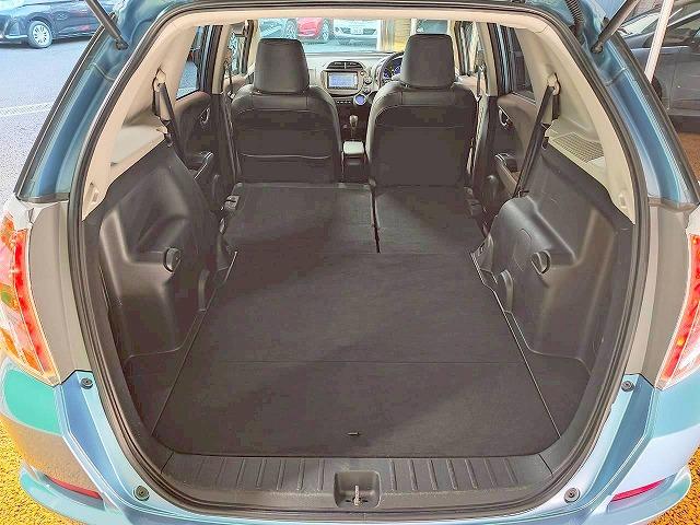 フィットシャトルハイブリッド ハイブリッド 禁煙 純正メモリナビ Bluetooth バックモニター 地デジ ETC シートヒーター HID フォグ(17枚目)