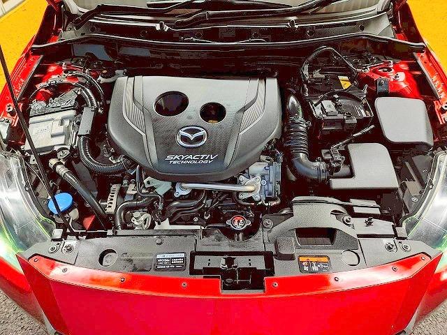 デミオ ＸＤツーリング　禁煙　衝突軽減ブレーキ　純正ＳＤナビ　Ｂｌｕｅｔｏｏｔｈ　バックモニター　フルセグ　ＥＴＣ　シートヒーター　ＬＥＤ　フォグ（8枚目）