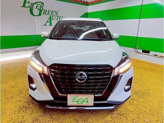 キックス Ｘ　ツートーンインテリアエディション　禁煙　プロパイロット　衝突軽減ブレ―キ　純正ＳＤナビ　Ｂｌｕｅｔｏｏｔｈ　３６０°モニター　フルセグ　ハーフレザー　ＬＥＤ（4枚目）