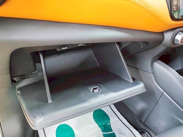 キックス Ｘ　ツートーンインテリアエディション　禁煙　プロパイロット　衝突軽減ブレ―キ　純正ＳＤナビ　Ｂｌｕｅｔｏｏｔｈ　３６０°モニター　フルセグ　ハーフレザー　ＬＥＤ（12枚目）