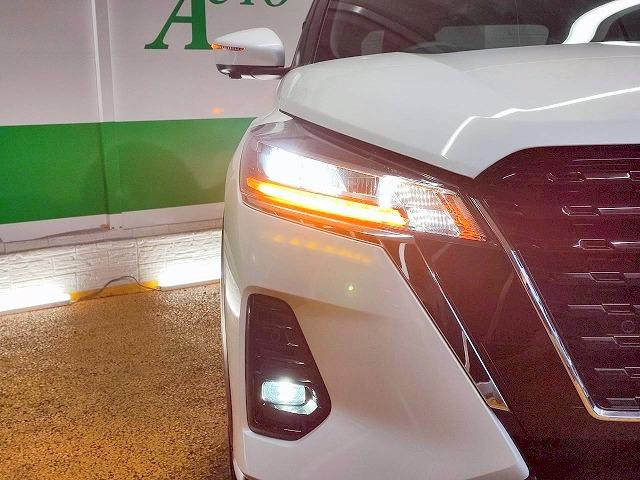 キックス Ｘ　ツートーンインテリアエディション　禁煙　プロパイロット　衝突軽減ブレ―キ　純正ＳＤナビ　Ｂｌｕｅｔｏｏｔｈ　３６０°モニター　フルセグ　ハーフレザー　ＬＥＤ（30枚目）