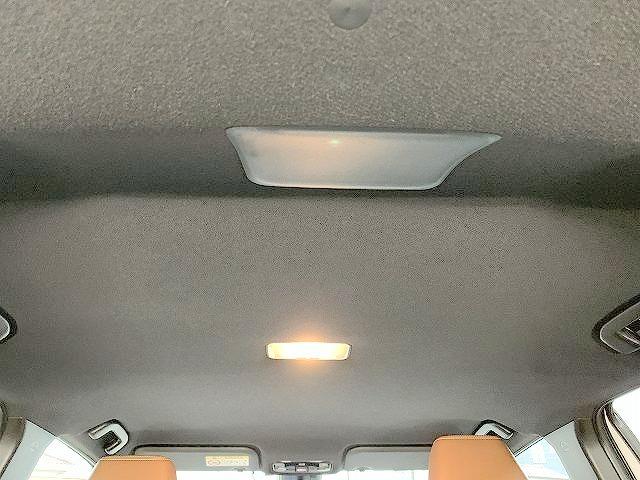 ヤリスクロス Ｚ　アドベンチャー　禁煙　衝突軽減ブレー　キ純正メモリナビ　Ｂｌｕｅｔｏｏｔｈ　３６０°モニター　ＥＴＣ　ハーフレザーシート　ＬＥＤ（12枚目）