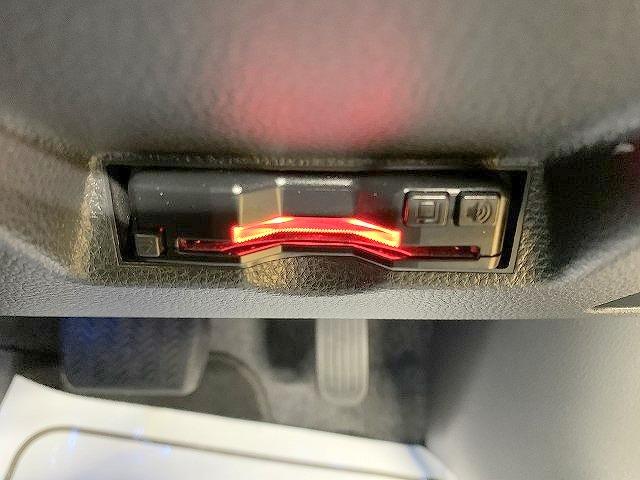 ヤリスクロス Ｚ　アドベンチャー　禁煙　衝突軽減ブレー　キ純正メモリナビ　Ｂｌｕｅｔｏｏｔｈ　３６０°モニター　ＥＴＣ　ハーフレザーシート　ＬＥＤ（26枚目）