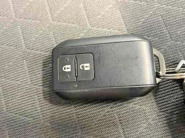 スイフト ハイブリッドMX 禁煙 衝突軽減ブレーキ 純正SDナビ Bluetooth フルセグ ETC 障害物センサー シートヒーター LED(28枚目)