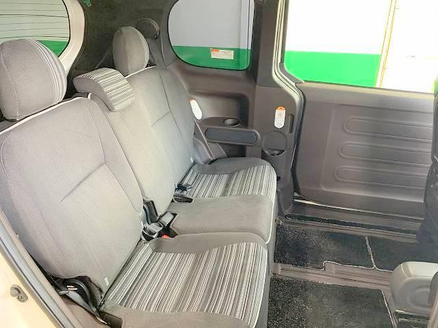 スペイド Ｆ　クイーン　禁煙　純正ＳＤナビ　Ｂｌｕｅｔｏｏｔｈ　バックモニター　フルセグ　ＥＴＣ　スマートキー　自動ドア　ＬＥＤ（17枚目）