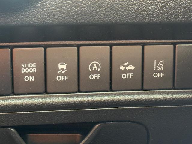 デリカＤ：２ ハイブリッドＭＺ　ナビパッケージ　禁煙　衝突軽減ブレーキ　純正メモリナビ　Ｂｌｕｅｔｏｏｔｈ　３６０°モニター　フルセグ　ＥＴＣ　両側自動ドア　ＨＩＤ（3枚目）