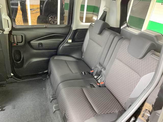 ソリオバンディット ハイブリッドＭＶ　禁煙　衝突軽減ブレーキ　純正ＳＤナビ　Ｂｌｕｅｔｏｏｔｈ　３６０°モニター　フルセグ　ＥＴＣ　両側自動ドア　ＬＥＤ　フォグ（18枚目）