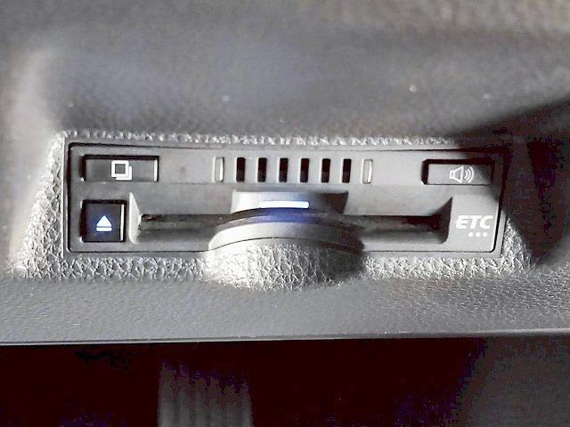 ヤリス ハイブリッドZ 禁煙 1オーナー 衝突軽減ブレーキ 純正ディスプレイオーディオ Bluetooth バックモニター フルセグ ETC(23枚目)