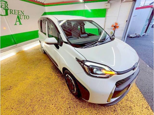 シエンタ ハイブリッドZ 禁煙 衝突軽減ブレーキ 純正メモリナビ Bluetooth バックモニター フルセグ ETC 両側自動ドア LED(2枚目)