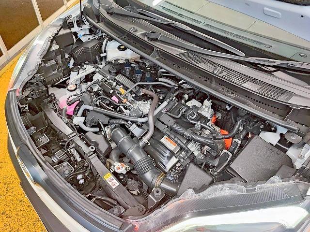 シエンタ ハイブリッドZ 禁煙 衝突軽減ブレーキ 純正メモリナビ Bluetooth バックモニター フルセグ ETC 両側自動ドア LED(9枚目)