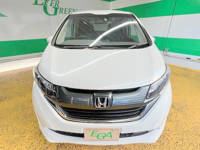 フリード Ｇ・ホンダセンシング　禁煙　衝突軽減ブレーキ　社外ＳＤナビ　Ｂｌｕｅｔｏｏｔｈ　バックモニター　フルセグ　ＥＴＣ　両側自動ドア（4枚目）