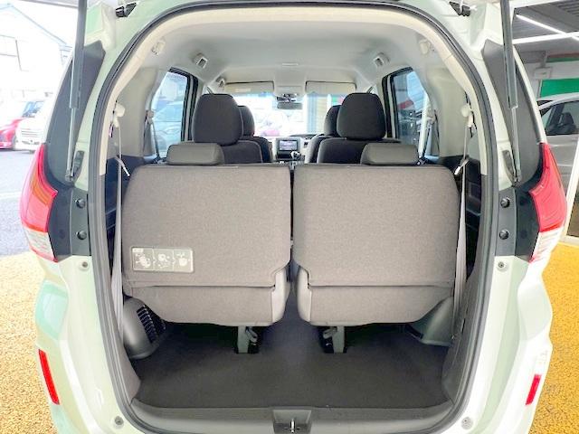 フリード Ｇ・ホンダセンシング　禁煙　衝突軽減ブレーキ　社外ＳＤナビ　Ｂｌｕｅｔｏｏｔｈ　バックモニター　フルセグ　ＥＴＣ　両側自動ドア（19枚目）