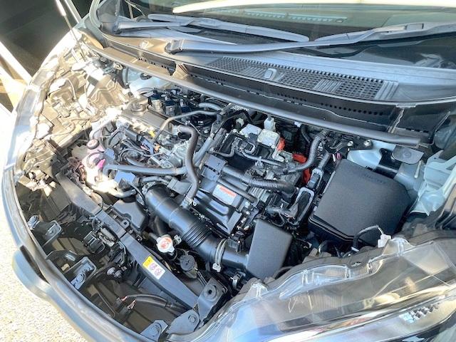 シエンタ ハイブリッドＧ　禁煙　衝突軽減ブレーキ　純正ディスプレイオーディオ　Ｂｌｕｅｔｏｏｔｈ　バックモニター　ＥＴＣ　両側自動ドア　ＬＥＤ（9枚目）