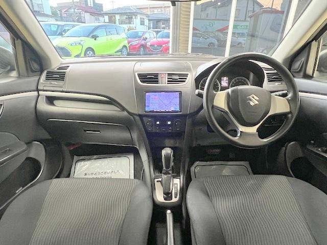 スイフト ＸＧ　禁煙　社外ＳＤナビ　バックモニター　地デジ　ＥＴＣ　スマートキー（11枚目）