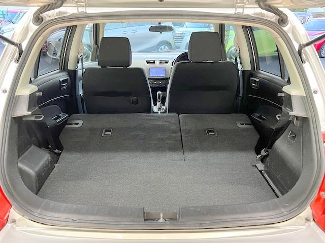 スイフト ＸＧ　禁煙　社外ＳＤナビ　バックモニター　地デジ　ＥＴＣ　スマートキー（15枚目）