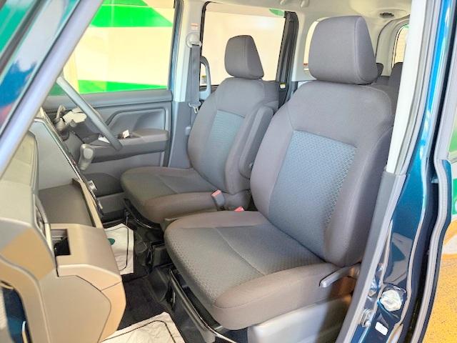 ルーミー Ｇ　禁煙　衝突軽減ブレーキ　純正ＳＤナビ　Ｂｌｕｅｔｏｏｔｈ　バックモニター　フルセグ　ＥＴＣ　シートヒーター　両側自動ドア（11枚目）