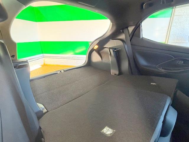 ヤリス ハイブリッドZ 禁煙 衝突軽減ブレーキ 純正メモリナビ Bluetooth 360°モニター フルセグ 両側自動ドア LED(19枚目)