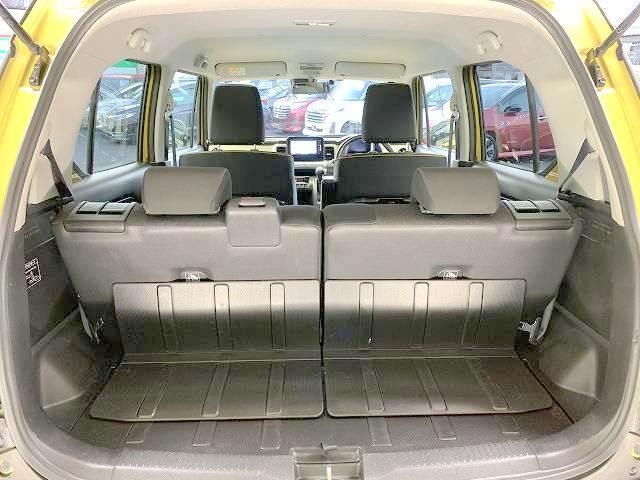 広々としたラゲッジスペース！更にシートアレンジで大きな荷物の収納が出来ます！便利ですよね♪