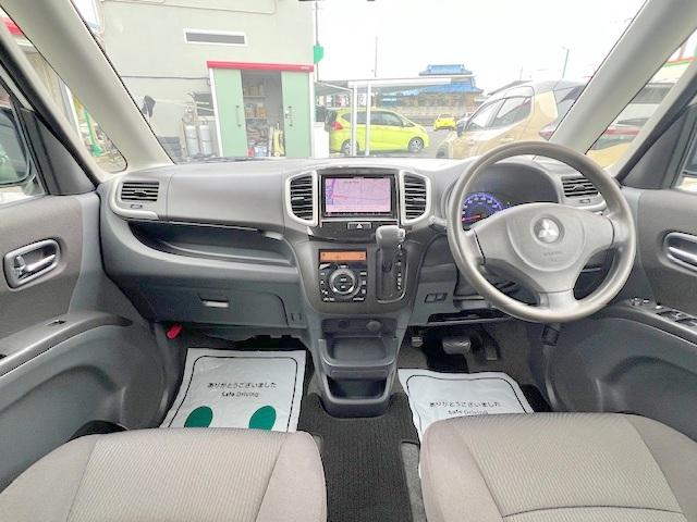 デリカＤ：２ Ｘ　社外メモリナビ　Ｂｌｕｅｔｏｏｔｈ　フルセグ　ＥＴＣ　スマートキー　自動ドア　純正１５インチＡＷ（12枚目）