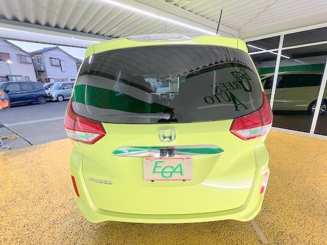 フリード Ｇ・ホンダセンシング　禁煙　衝突軽減ブレーキ　純正ディスプレイオーディオ　Ｂｌｕｅｔｏｏｔｈ　バックモニター　ＥＴＣ　両側自動ドア　ＬＥＤ（7枚目）