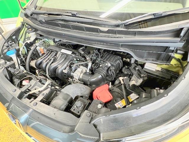 フリード Ｇ・ホンダセンシング　禁煙　衝突軽減ブレーキ　純正ディスプレイオーディオ　Ｂｌｕｅｔｏｏｔｈ　バックモニター　ＥＴＣ　両側自動ドア　ＬＥＤ（9枚目）