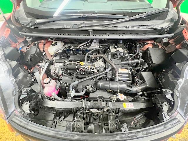 シエンタ ハイブリッドＺ　禁煙　衝突軽減ブレーキ　純正ディスプレイオーディオ　Ｂｌｕｅｔｏｏｔｈ　３６０°モニター　フルセグ　ＥＴＣ　両側自動ドア（8枚目）