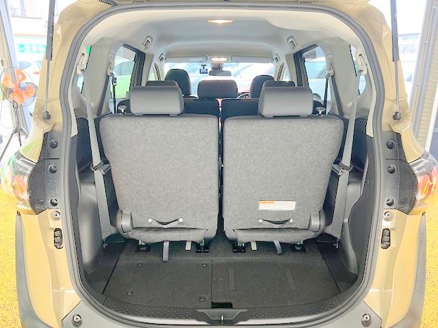 シエンタ ハイブリッド　Ｇ　セーフティーエディションＩＩ　禁煙　衝突軽減ブレーキ　純正ＳＤナビ　Ｂｌｕｅｔｏｏｔｈ　バックモニター　フルセグ　ＥＴＣ　両側自動ドア　ＬＥＤ（19枚目）