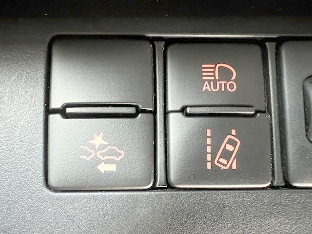 シエンタ ハイブリッド　Ｇ　セーフティーエディションＩＩ　禁煙　衝突軽減ブレーキ　純正ＳＤナビ　Ｂｌｕｅｔｏｏｔｈ　バックモニター　フルセグ　ＥＴＣ　両側自動ドア　ＬＥＤ（21枚目）