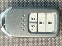 Ｇ・ホンダセンシング　禁煙　衝突軽減ブレーキ　社外ＳＤナビ　Ｂｌｕｅｔｏｏｔｈ　バックモニター　フルセグ　ＥＴＣ　両側自動ドア（27枚目）