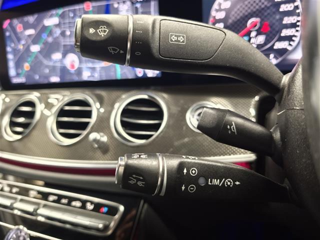 Ｅクラス Ｅ４３　４マチック　ワンオーナー　ＡＭＧスタイリングＰＫＧ　黒半革　シートベンチレーション　サンルーフ　ブルメスターサウンド　アップルＣａｒＰｌａｙ　ヘッドアップディスプレイ　純正ＨＤＤナビ　全方位カメラ　ＥＴＣ２．０（28枚目）