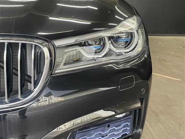 ７シリーズ ７４０ｉ　Ｍスポーツ　ワンオーナー　サンルーフ　Ｈａｒｍａｎ／ｋａｒｄｏｎ　ヘッドアップディスプレイ　シートベンチレーション　純正ナビ　全方位カメラ　ＡＣＣ　スマートキー　禁煙車　コーナーセンサー　オートハイビーム（43枚目）