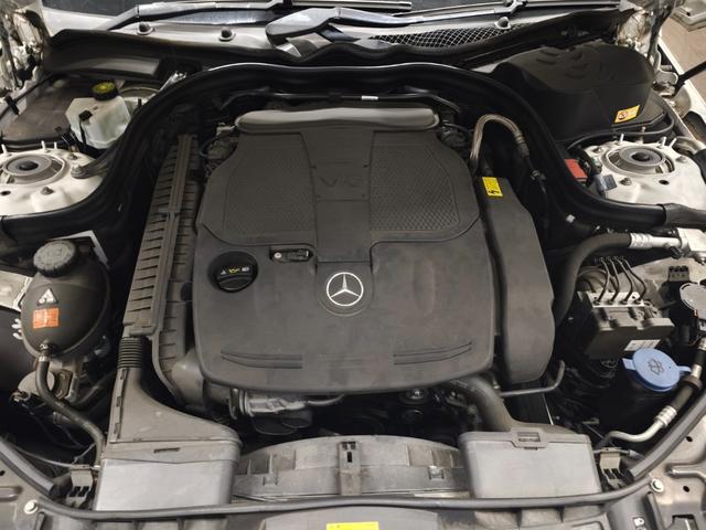 Ｅクラス Ｅ３５０　アバンギャルド　パノラミックスライディングルーフ　レーダーセーフティＰＫＧ　黒本革シート　レーダーセーフティＰＫＧ　前席シートヒーター　　前席パワーシート　純正ＨＤＤナビ　１８インチＡＷ　ＥＴＣ２．０　ＬＥＤライト（59枚目）
