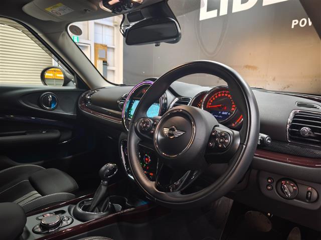 MINI クーパーSD クラブマン ペッパーPKG ACC インテリジェントセーフティ LEDライト 純正HDDナビ バックカメラ ミニドライビングシステム 社外前後ドラレコ コンフォートアクセス Bluetooth(2枚目)