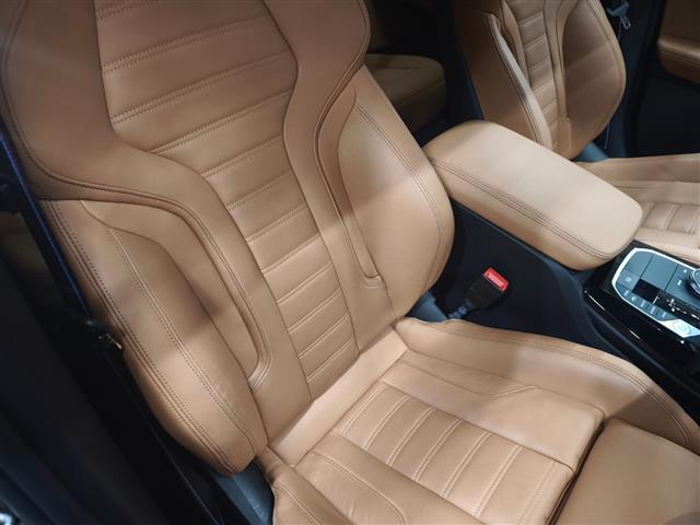 X3 M40d ファストトラックPKG セレクトPKG ヴァーネスカレザーシート OP21インチAW パノラマサンルーフ ステアリングヒーター 純正HDDナビ 全方位カメラ フルセグTV 全席シートヒーター(6枚目)