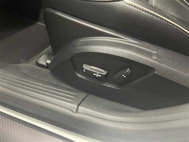 V40 T5 Rデザイン カーボンエディション ブラックレザーシート 純正HDDナビ フルセグTV 19インチAW Bluetooth 前席シートヒーター 前席パワーシート スマートキー ACC 純正フロアマット(23枚目)