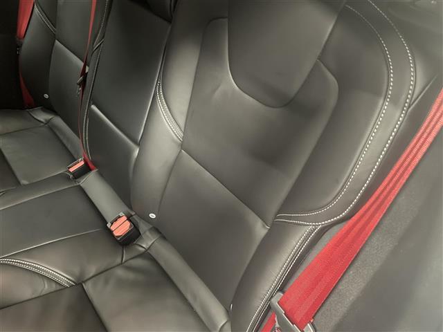 V40 T5 Rデザイン カーボンエディション ブラックレザーシート 純正HDDナビ フルセグTV 19インチAW Bluetooth 前席シートヒーター 前席パワーシート スマートキー ACC 純正フロアマット(25枚目)