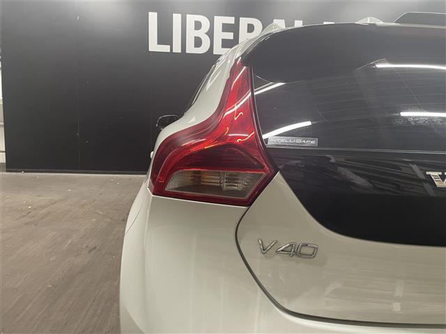V40 T5 Rデザイン カーボンエディション ブラックレザーシート 純正HDDナビ フルセグTV 19インチAW Bluetooth 前席シートヒーター 前席パワーシート スマートキー ACC 純正フロアマット(36枚目)