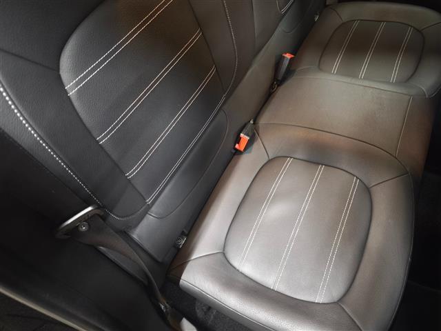 スマートフォーフォー BRABUS スポーツ ブラックレザーシート 前席シートヒーター パノラマガラスルーフ パナソニックナビ Bluetooth ブルーレイ再生可 クルーズコントロール バックカメラ コーナーセンサー ベンツ純正前方ドラレコ(9枚目)