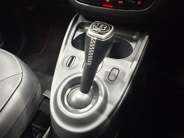 スマートフォーフォー BRABUS スポーツ ブラックレザーシート 前席シートヒーター パノラマガラスルーフ パナソニックナビ Bluetooth ブルーレイ再生可 クルーズコントロール バックカメラ コーナーセンサー ベンツ純正前方ドラレコ(14枚目)