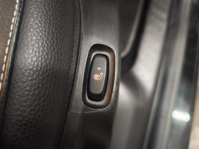 スマートフォーフォー BRABUS スポーツ ブラックレザーシート 前席シートヒーター パノラマガラスルーフ パナソニックナビ Bluetooth ブルーレイ再生可 クルーズコントロール バックカメラ コーナーセンサー ベンツ純正前方ドラレコ(30枚目)