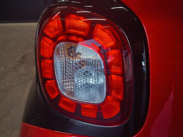 スマートフォーフォー BRABUS スポーツ ブラックレザーシート 前席シートヒーター パノラマガラスルーフ パナソニックナビ Bluetooth ブルーレイ再生可 クルーズコントロール バックカメラ コーナーセンサー ベンツ純正前方ドラレコ(53枚目)