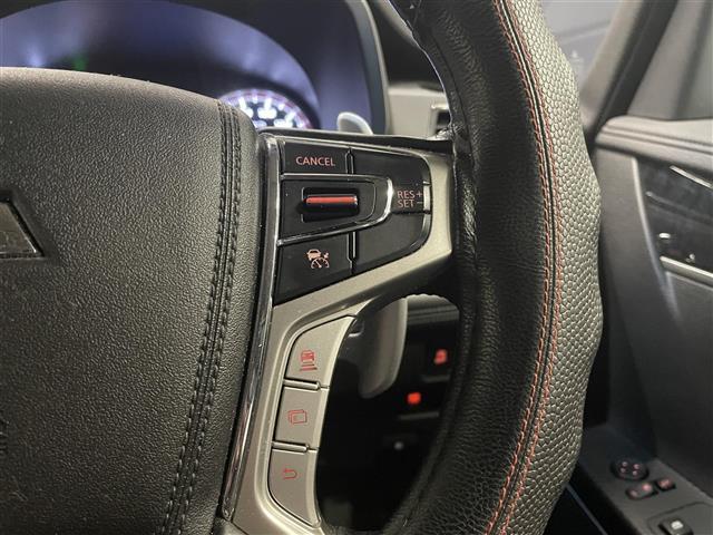 デリカD:5 アーバンギア G パワーパッケージ 前後ドラレコ 助手席側電動ステップ 左右パワスラ 全方位カメラ スマートキー LEDライト 運転席パワーシート ブラインドスポットアシスト フロアマット(14枚目)