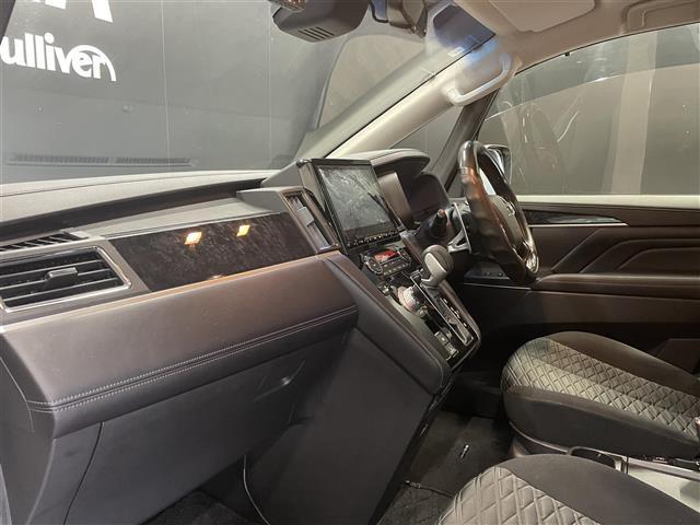 デリカD:5 アーバンギア G パワーパッケージ 前後ドラレコ 助手席側電動ステップ 左右パワスラ 全方位カメラ スマートキー LEDライト 運転席パワーシート ブラインドスポットアシスト フロアマット(20枚目)