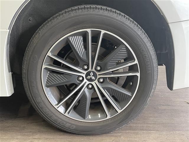 デリカD:5 アーバンギア G パワーパッケージ 前後ドラレコ 助手席側電動ステップ 左右パワスラ 全方位カメラ スマートキー LEDライト 運転席パワーシート ブラインドスポットアシスト フロアマット(38枚目)